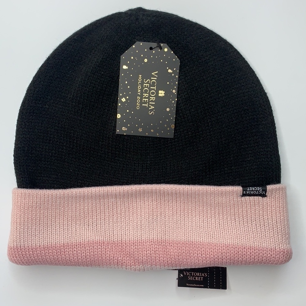 Victoriaβs Secret Reversible Beanie